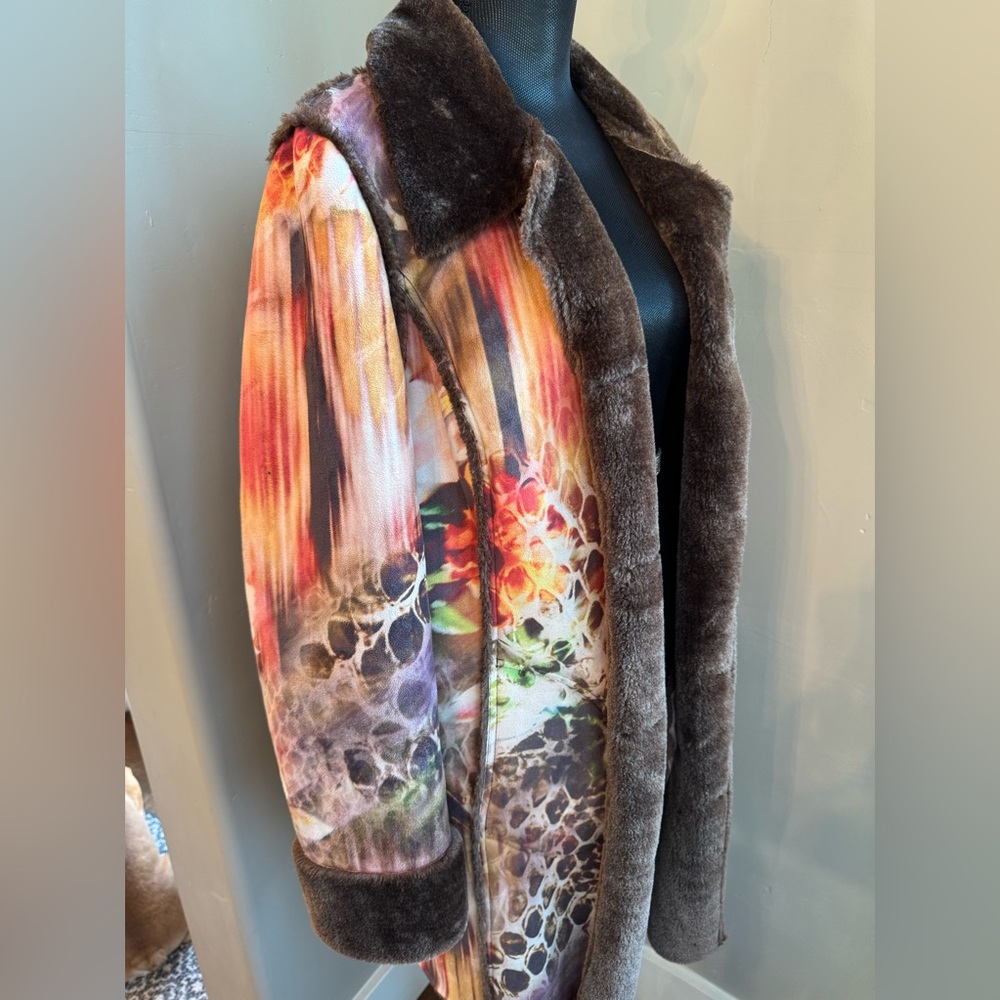 Multicolor Teddy Jacket - Picture 8 of 16